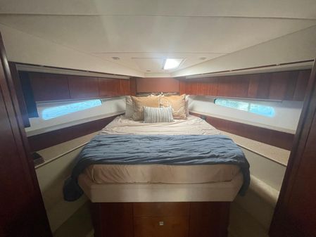 Cruisers Yachts 48 Cantius image