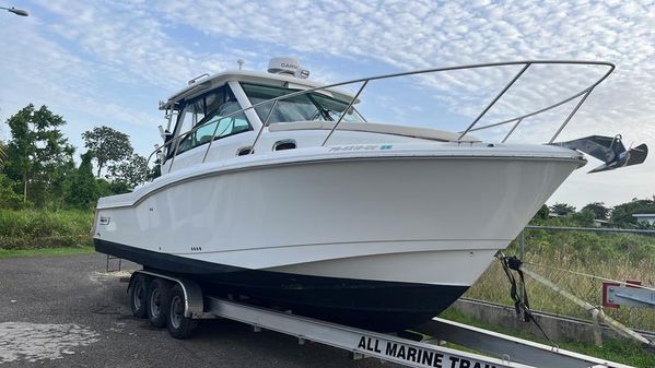 Boston-whaler 315-CONQUEST image