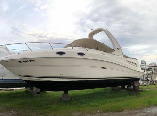 Sea Ray 260 Sundancer - main image
