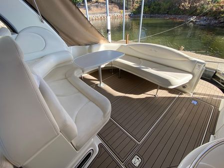 Sea Ray 380 Sundancer image