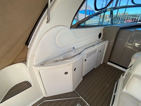 Sea Ray 380 Sundancer image