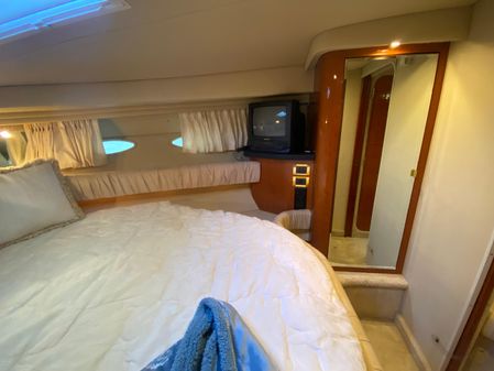 Sea Ray 380 Sundancer image