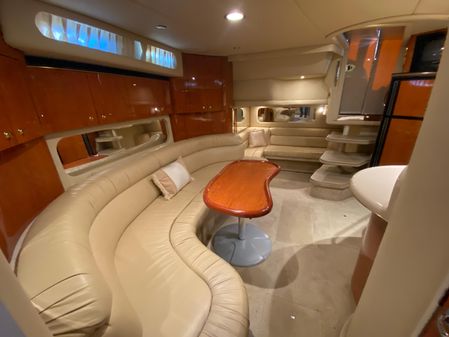 Sea Ray 380 Sundancer image