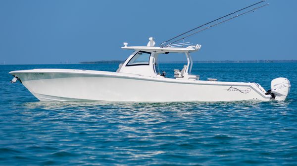 BlackWater 43 Sportfish