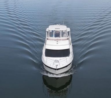 Carver 41 Cockpit Motor Yacht image