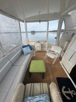 Carver 41 Cockpit Motor Yacht image