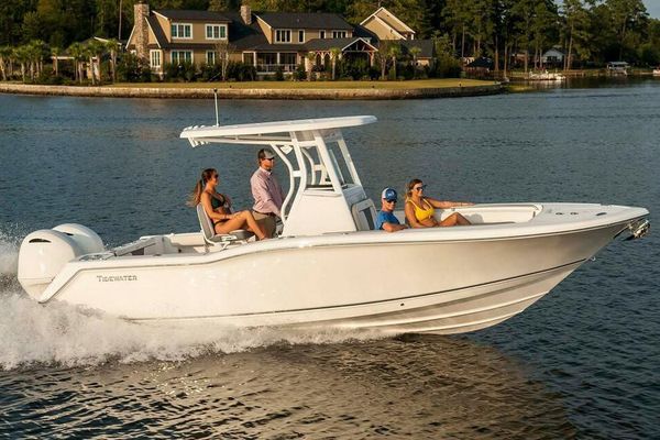 Tidewater 252 CC Adventure - main image