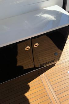 Princess Yachts V39 image