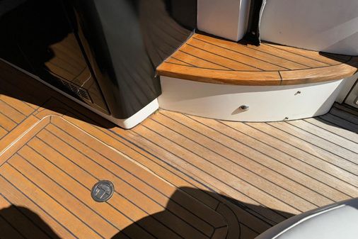 Princess Yachts V39 image