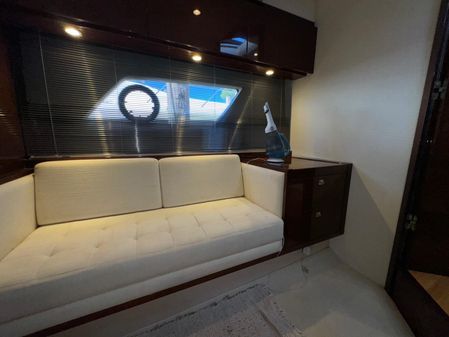 Princess Yachts V39 image