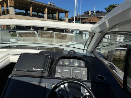 Princess Yachts V39 image