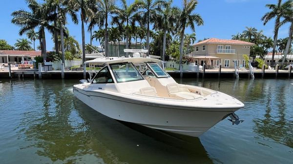 Grady-White Freedom 375