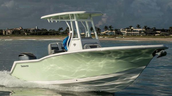 Tidewater 232 CC Adventure