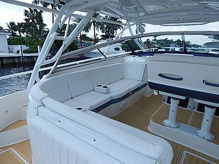 Intrepid 430 Sport Yacht image