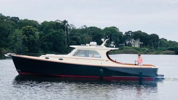 Hinckley Picnic Boat EP 