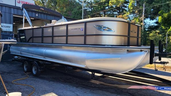 Bentley Pontoons 253 Elite Admiral