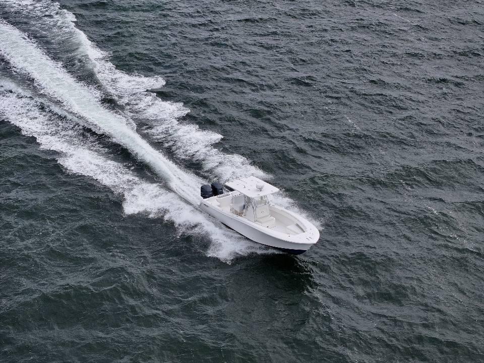 2012 Invincible 33 open fisherman