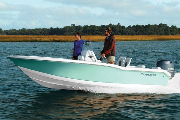 Tidewater 180 CC Adventure - main image