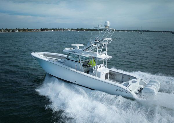 Yellowfin 42 image