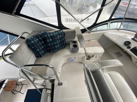 Bayliner 3388-COMMAND-BRIDGE-MOTORYACHT image