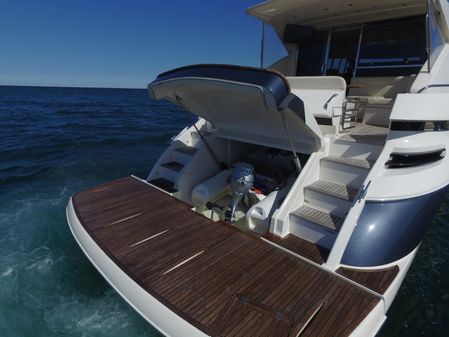 Riviera 5800 Sport Yacht image