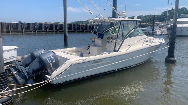 Pursuit 3070 Offshore 