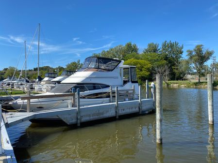 Carver 366 Motor Yacht image