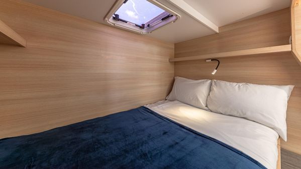 Fountaine Pajot MY 44 image