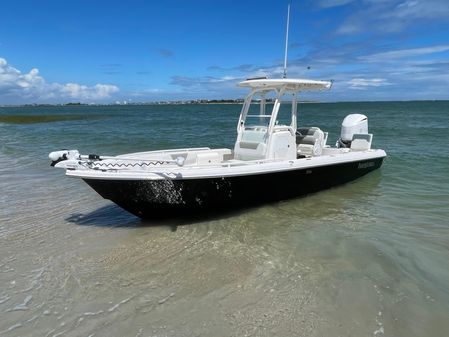 Everglades 243 Center Console image