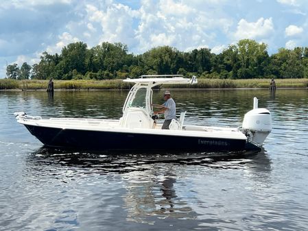 Everglades 243 Center Console image