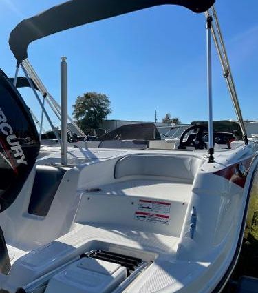 Bayliner M17-MC image