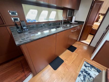 Sea Ray 540 Sundancer image