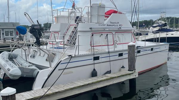 PDQ Power Catamaran 