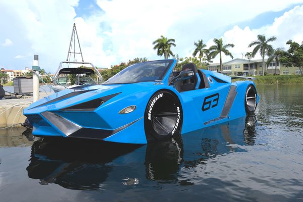 Watersports-car 1900-LHO - main image