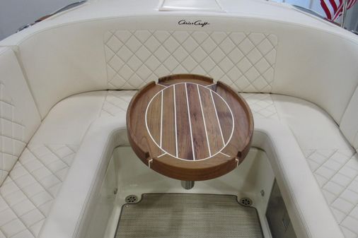 Chris-Craft Launch 27 image