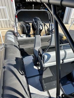 Ocean Craft Marine 31 Center image