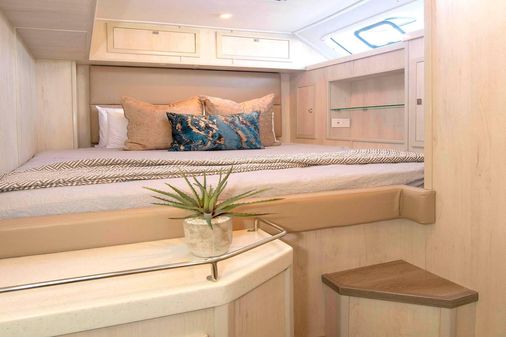 Royal Cape Catamarans Majestic 570 image