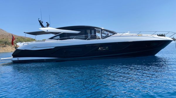 Sunseeker Predator 74 XPS