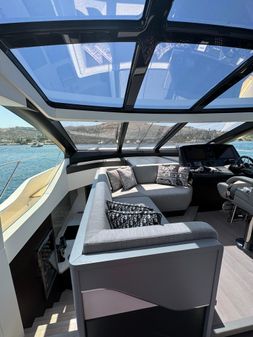 Sunseeker Predator 74 XPS image