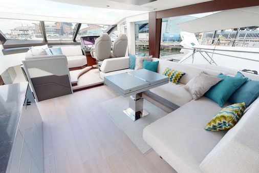 Sunseeker Predator 74 XPS image