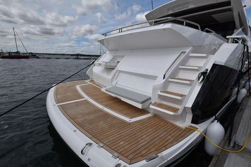 Sunseeker Predator 74 XPS image