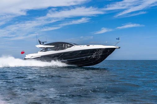 Sunseeker Predator 74 XPS image