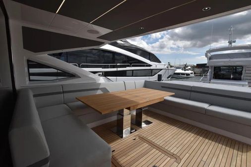 Sunseeker Predator 74 XPS image