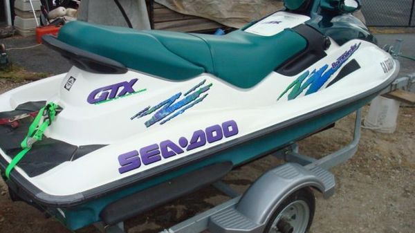 Sea-Doo GTX 