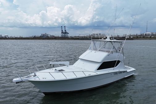 Hatteras 50 Convertible Sportfish image
