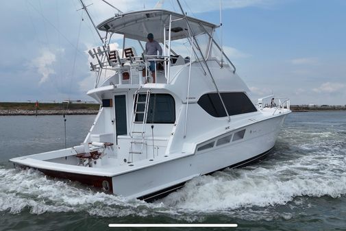 Hatteras 50 Convertible Sportfish image
