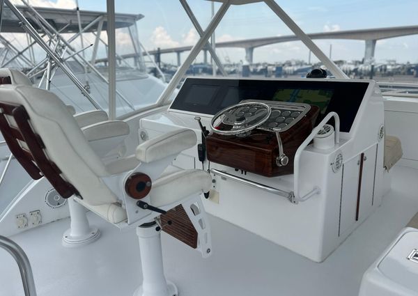 Hatteras 50 Convertible Sportfish image