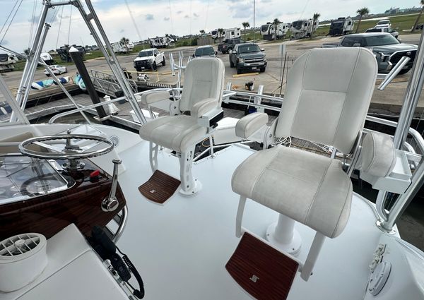 Hatteras 50 Convertible Sportfish image