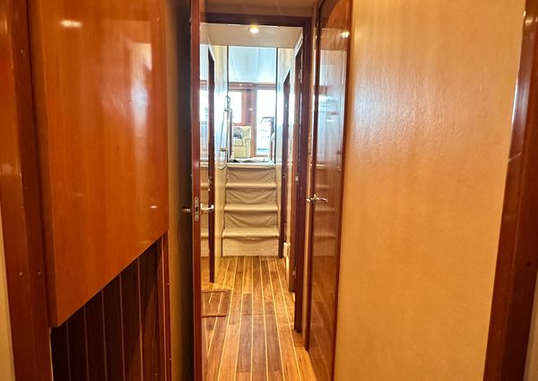 Hatteras 50 Convertible Sportfish image