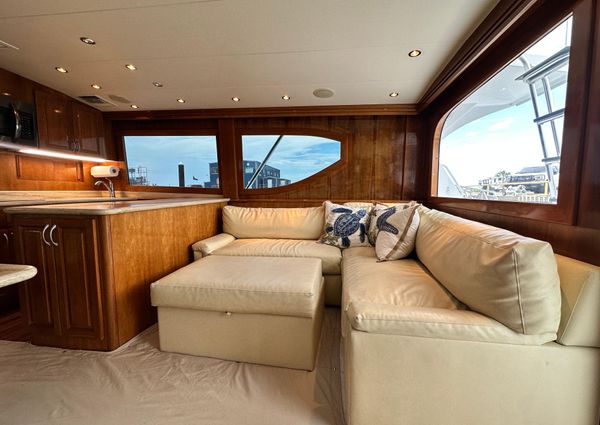 Hatteras 50 Convertible Sportfish image